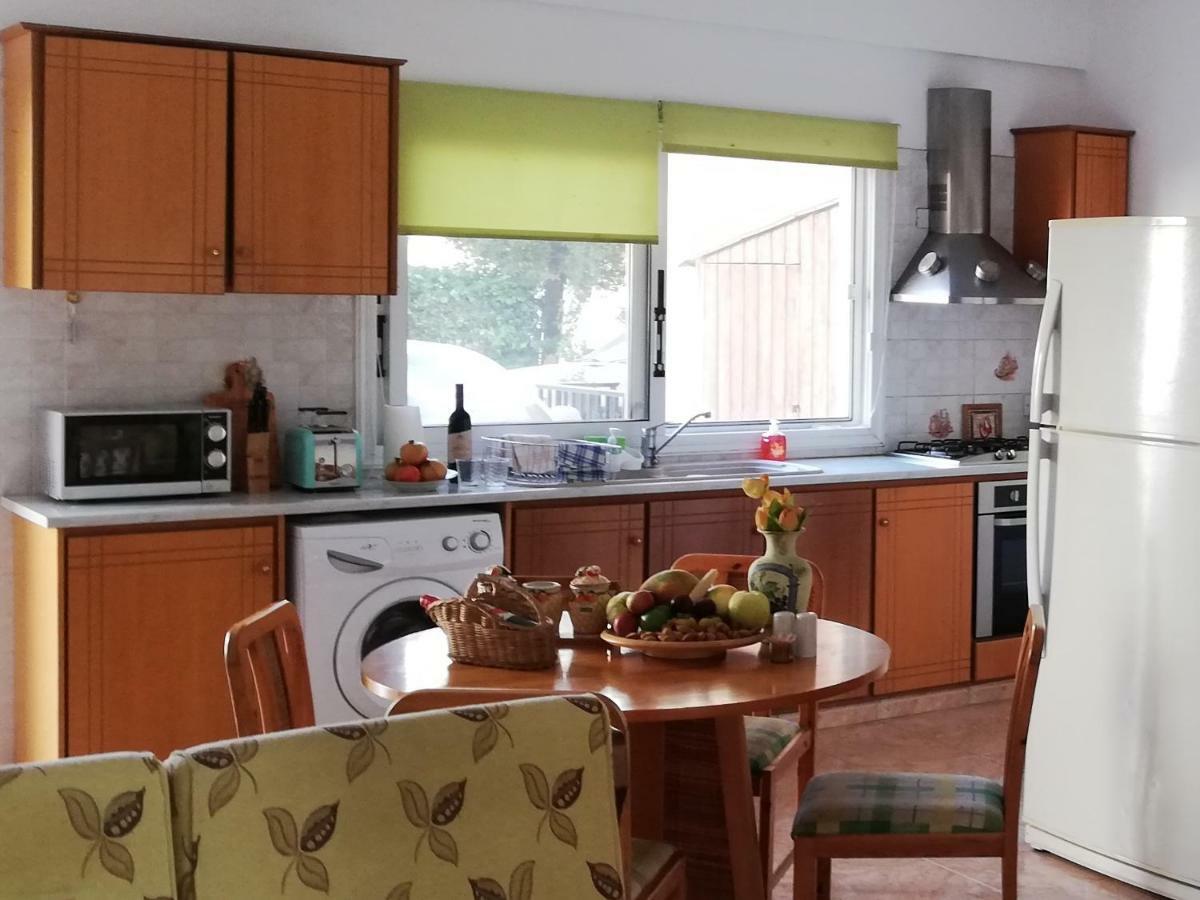 Appartamento Chriselina Gottage Paphos Esterno foto