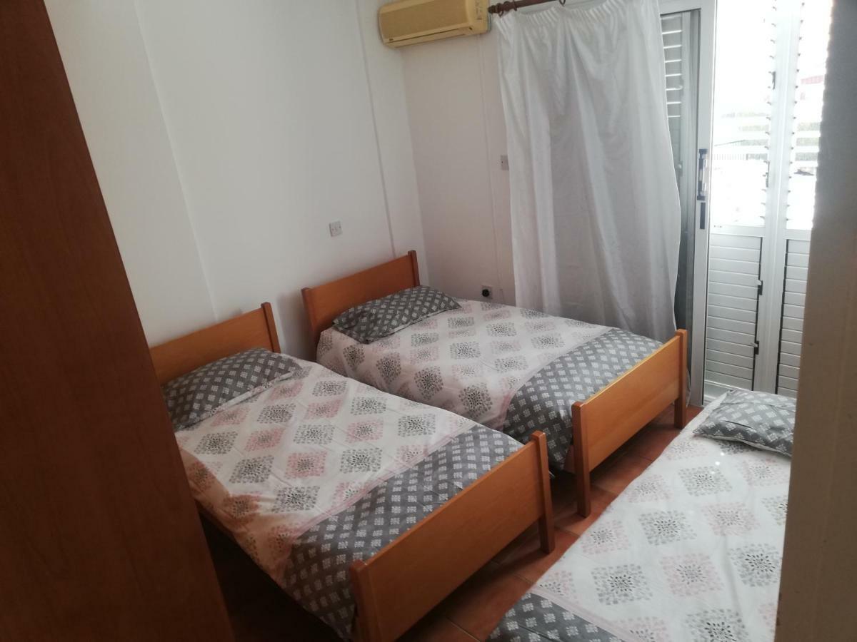 Appartamento Chriselina Gottage Paphos Esterno foto