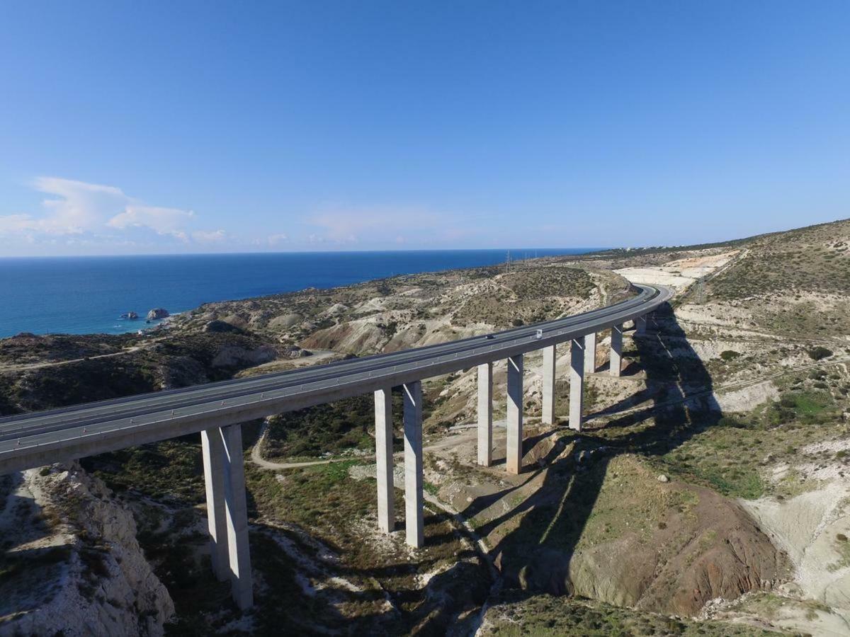 Appartamento Chriselina Gottage Paphos Esterno foto